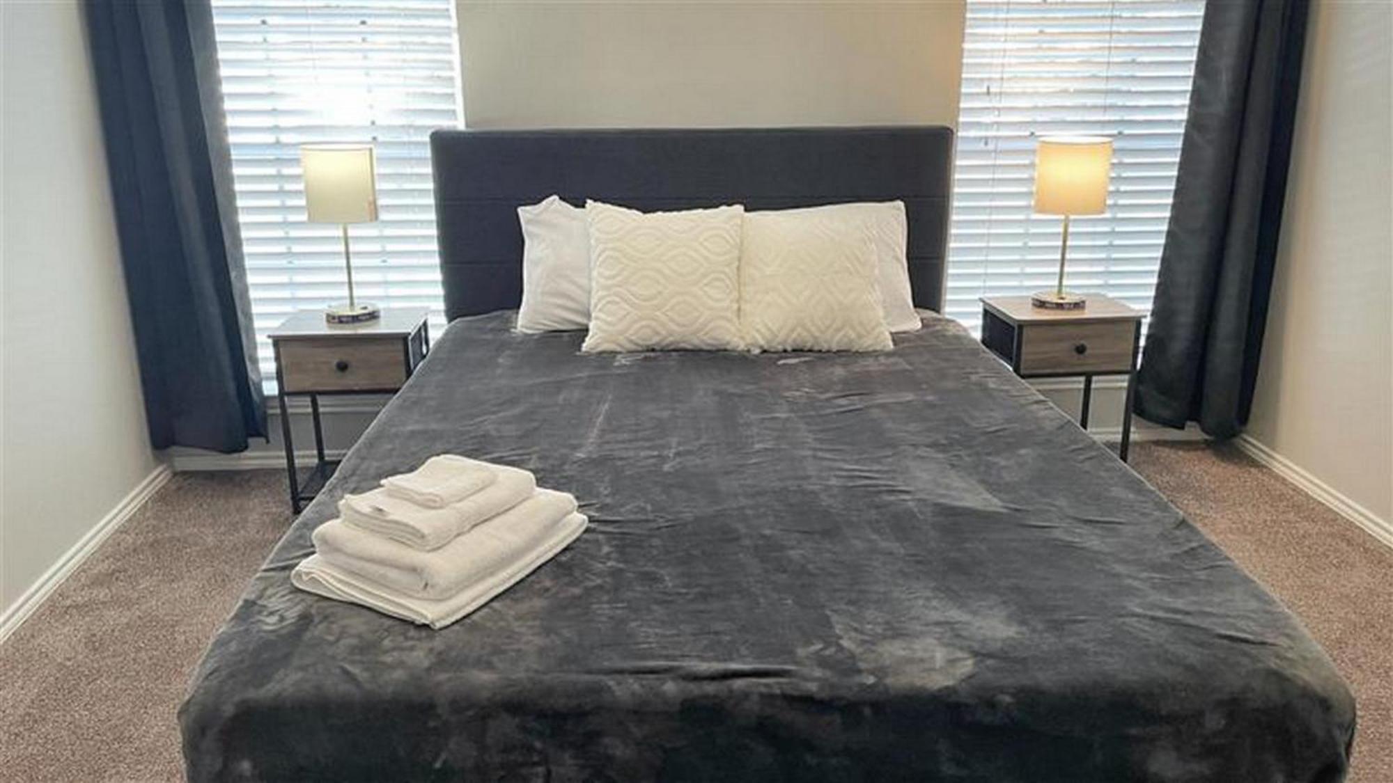 Spacious Family Value Retreat With Pool & Garage Corpus Christi Luaran gambar